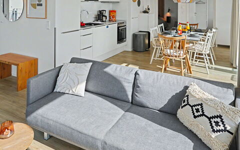Penthouse Dümmerblick (619): Mueble, Diseño De Interiores, Sofá, Piso, Suelo, Sala, Madera, Habitación, Techo, Mesa