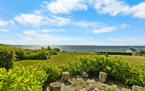Ubavka - 100M from the Sea: Azul, Cabaña, Casa, Casa, Casa De Campo, Inmuebles, Vía Muerta