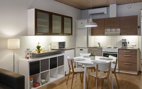 Rauha: Madera, Cabaña, Casa, Casa, Puerta, Madera Dura, Edificios Del Jardín, Manchas De Madera, Cuarto De Troncos, Tablón