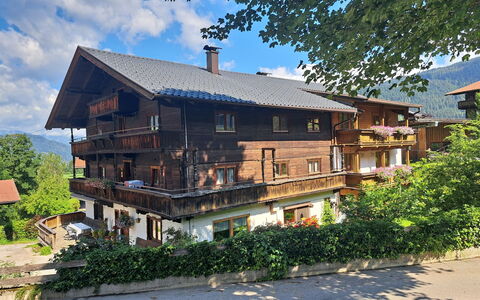 Weißbacher: Balcón, Planta De Casa