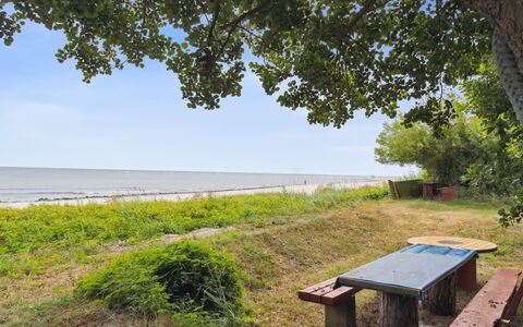Gottfrida - 50M from the Sea: Azul, Cabaña, Casa, Casa, Casa De Campo, Inmuebles, Vía Muerta