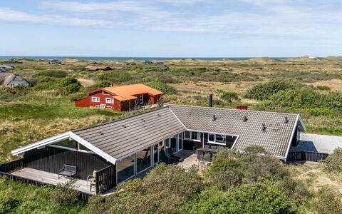 Askrik - 350M from the Sea: Casa, Casa, Puerta, Techo, Cabaña, Inmuebles, Jardín, Sombra, Vía Muerta, Yarda