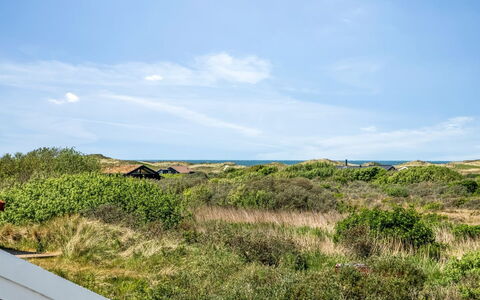 Askrik - 350M from the Sea: Casa, Casa, Puerta, Techo, Cabaña, Inmuebles, Jardín, Sombra, Vía Muerta, Yarda