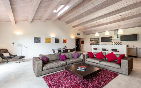 Alojamiento:&nbsp;Villa Aquila