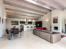 Alojamiento:&nbsp;Villa Aquila