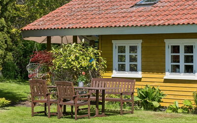 Holmfridur - 1.1Km from the Sea