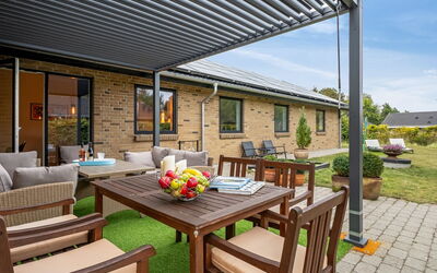 Angret - 200M from the Sea