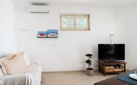 Il Respiro del Mare: Mueble, Diseño De Interiores, Pared, Piso, Suelo, Madera, Habitación, Sofá, Techo, Sala