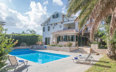 Ferienvilla Jo für 10 Personen in Paralini