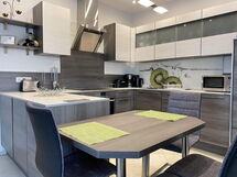 In Heselbach mit Grill, Whirlpool und Garten