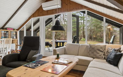Elfrede - 900M from the Sea