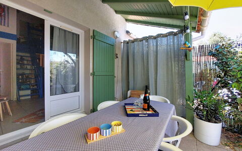 Les Mathes 642: Azul, Piscina, Material Compuesto, Sombra, Recurso, Inmuebles, Hacienda, Villa, Centro De Ocio