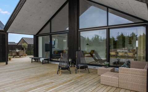 Damiana - 1.1Km from the Sea: Mueble, Madera, Diseño De Interiores, Piso, Suelo, Silla, Habitación, Techo, Sala, Departamento