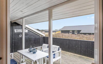 Alvia - 250M from the Sea