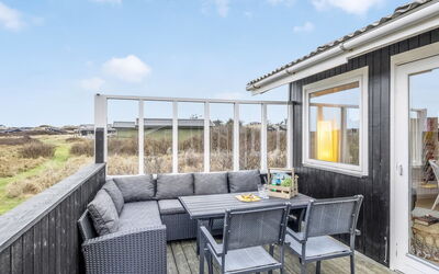 Alvia - 250M from the Sea