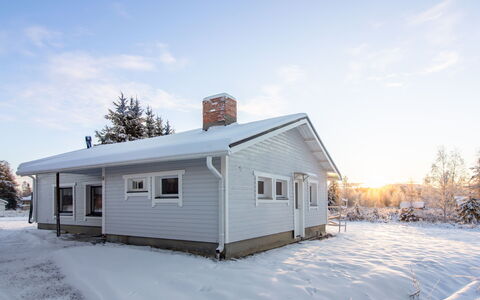 Villa Koski: Madera, Casa, Techo, Casa, Cabaña, Vía Muerta, Invierno, Nieve, Arquitectura, Puerta