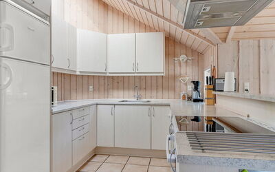 Gudrid - 550M from the Sea