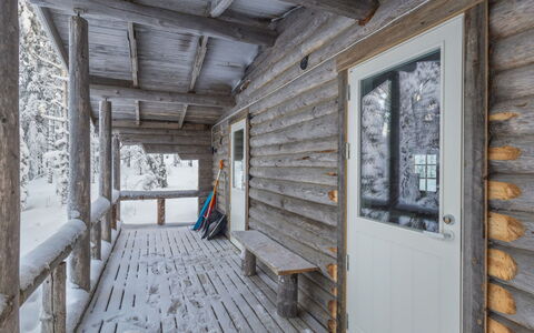 Katajamäki: Madera, Cabaña, Tablón, Madera Dura, Invierno, Congelación, Material Compuesto, Cuarto De Troncos, Nieve, Porche
