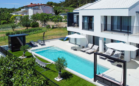 Loparia: Piscina, Recurso, Barrio Residencial, Ocio, Eco Hotel, Inmuebles, Villa, Patio, Hotel, Sombra