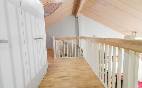 Ylläskumpu 4: Madera, Cabaña, Casa, Casa, Puerta, Madera Dura, Edificios Del Jardín, Manchas De Madera, Cuarto De Troncos, Tablón