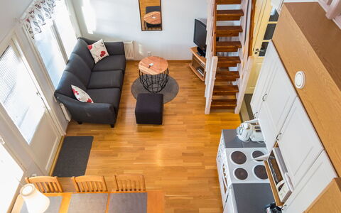 Point Vale 1 As 7: Madera, Piso, Suelo, Mueble, Suelos De Madera, Diseño De Interiores, Litera, Habitación, Manchas De Madera, Madera Dura