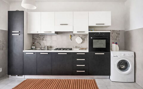 Etrusco Apartment: Aparato De Cocina, Electrodoméstico, Cocina, Gabinetes, Electrodoméstico, Estufa De Cocina, Alacena, Mostrador, Cajón, Estufa