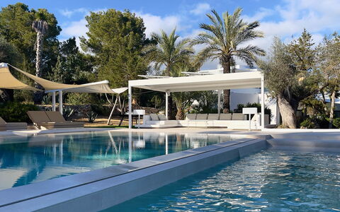 Villa the Marvel: Piscina, Recurso, Sombra, Mueble Para Exteriores, Estructura Al Aire Libre, Eco Hotel, Pérgola, Silla, Pabellón, Villa