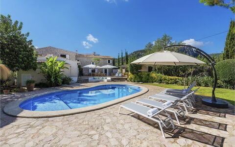 Can Cabana: Piscina, Mueble Para Exteriores, Recurso, Paraguas, Losa, Inmuebles, Eco Hotel, Sunlounger, Sombra, Fuente De Agua