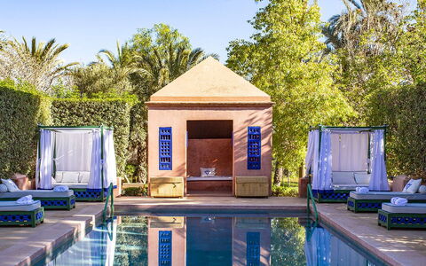 Villa the Garden: Piscina, Recurso, Ocio, Vacaciones, Eco Hotel, Fuente De Agua, Ciudad De Vacaciones, Reflexión, Hacienda