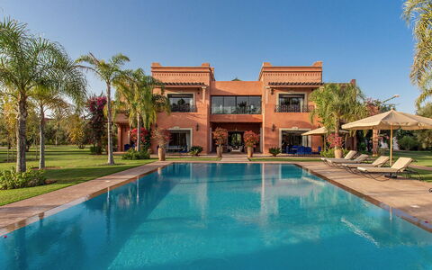 Villa Annarosa: Piscina, Recurso, Barrio Residencial, Inmuebles, Hacienda, Eco Hotel, Mansión, Villa, Paisajismo