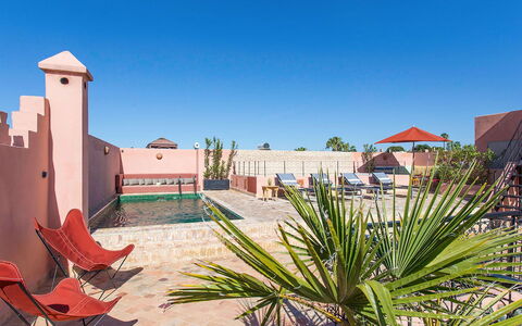 Riad Special: Hacienda, Inmuebles, Mueble Para Exteriores, Patio, Paisajismo, Villa, Maceta, Hotel, Piscina
