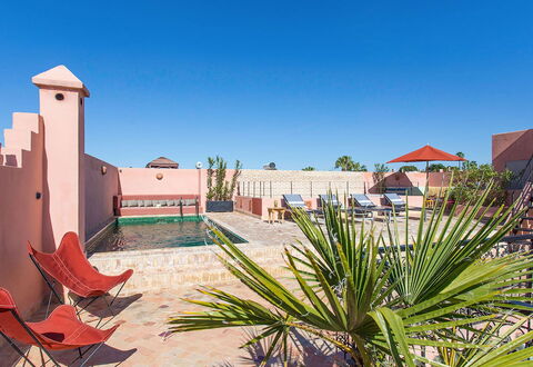 Riad Special: Hacienda, Inmuebles, Mueble Para Exteriores, Patio, Paisajismo, Villa, Maceta, Hotel, Piscina