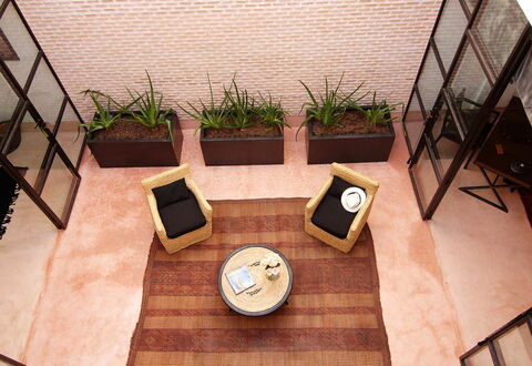 Dar Sami: Madera, Diseño De Interiores, Mueble, Suelo, Piso, Casa, Sala, Departamento, Manchas De Madera, Madera Dura