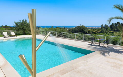 Villa Cloris: Azul, Piscina, Material Compuesto, Recurso, Sombra, Eco Hotel, Paisajismo, Pretil, Mueble Para Exteriores