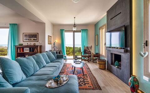 Casa Gentile: Mueble, Mesa, Diseño De Interiores, Sofá, Silla, Casa, Sala, Habitación, Departamento
