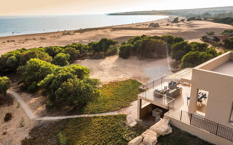 Casa Gentile: Horizonte, Paisaje, El Terreno Del Lote, Inmuebles, Arena, Shrubland, Fotografía Aérea, Playa