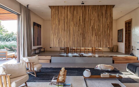 Villa Palmeraie: Mueble, Diseño De Interiores, Piso, Suelo, Madera, Sala, Suelos De Madera, Sofá, Casa, Arquitectura