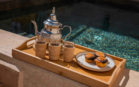Riad Ali: Vajilla, Utensilios Para Servir, Vajilla, Comida, Tetera, Porcelana, Plato