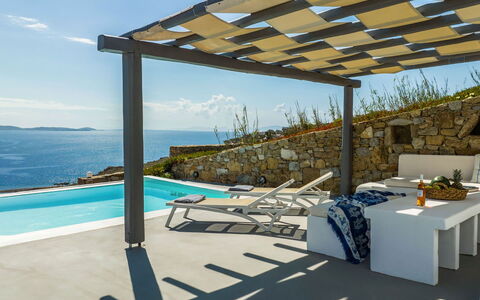 Villa Apollonia: Mueble Para Exteriores, Piscina, Diseño, Pérgola