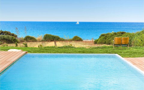 Villa Smeralda: Azul, Agua, Mar, Piscina, Costeras Y Los Accidentes Geográficos Oceánico, Ocio, Oceano, Recurso, Sombra, Costa