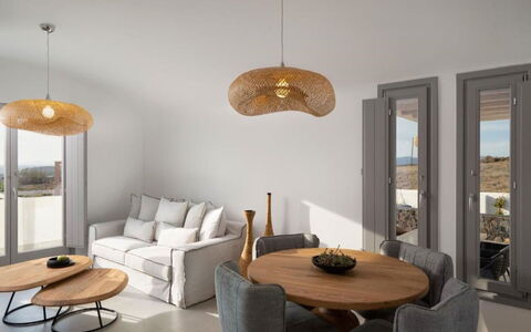 Golden Sunset Villa: Mueble, Diseño De Interiores, Lámpara, Material Natural, Techo, Silla, Sala, Madera Dura, Lámpara, Manchas De Madera