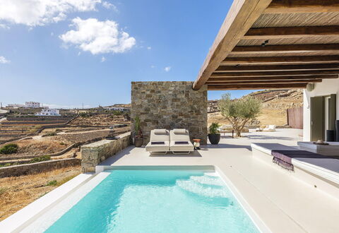 Villa Medea: Piso, Piscina, Loseta, Ático