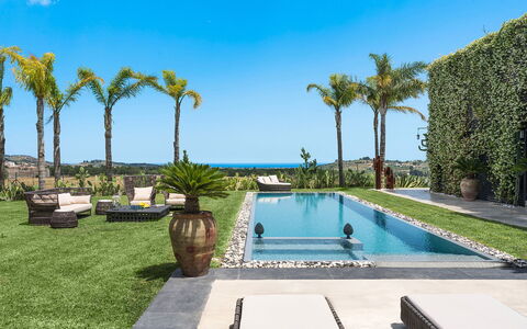 Villa Monica: Recurso, Piscina, Eco Hotel, Ocio, Jardín, Paisajismo, Inmuebles, Hacienda, Villa