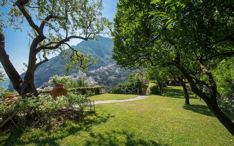Villa San Giacomo: Accidentes Geográficos Montañosas, Naturaleza, Árbol, Verde, Vegetación, Montaña, Paisaje Natural, Colina, Paisaje, Tierras Altas