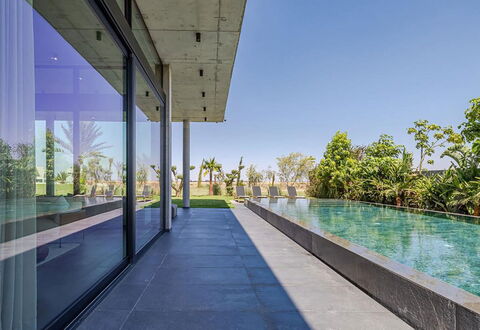 Villa Nadia: Piscina, Inmuebles, Sombra, Paisajismo, Diseño, Eco Hotel, Villa, Recurso, Patio