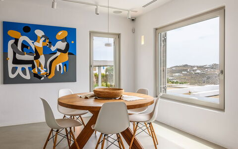 Villa Atlante: Mueble, Diseño De Interiores, Silla, Mesa, Piso, Cocina Y Comedor Mesa, Suelo, Habitación, Marco, Comedor