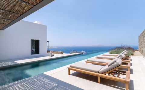 Villa Achille: Recurso, Piscina, Diseño, Villa, Eco Hotel