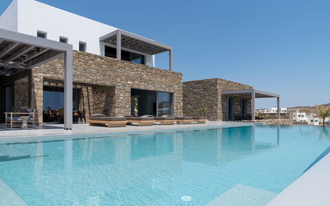 Villa Pegaso: Piscina, Recurso, Mueble Para Exteriores, Diseño, Hotel, Villa, Eco Hotel, Sunlounger, Patio