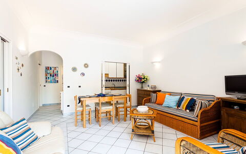 Casa Dorothea 1: Piso, Suelo, Diseño De Interiores, Mueble, Techo, Habitación, Departamento, Silla, Sofá, Sala