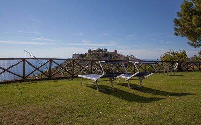 Casa Ravello with Garden
